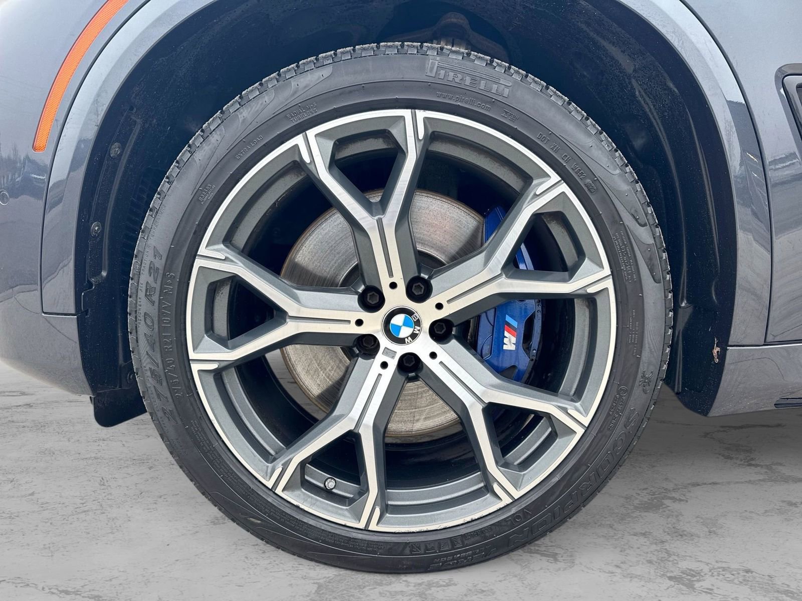 Used 2019 BMW X5 xDrive50i w/ M Sport Package image 14