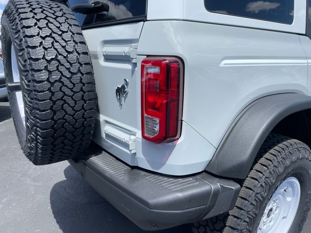 New 2026 Ford Bronco Heritage Edition AWD/4WD image 37
