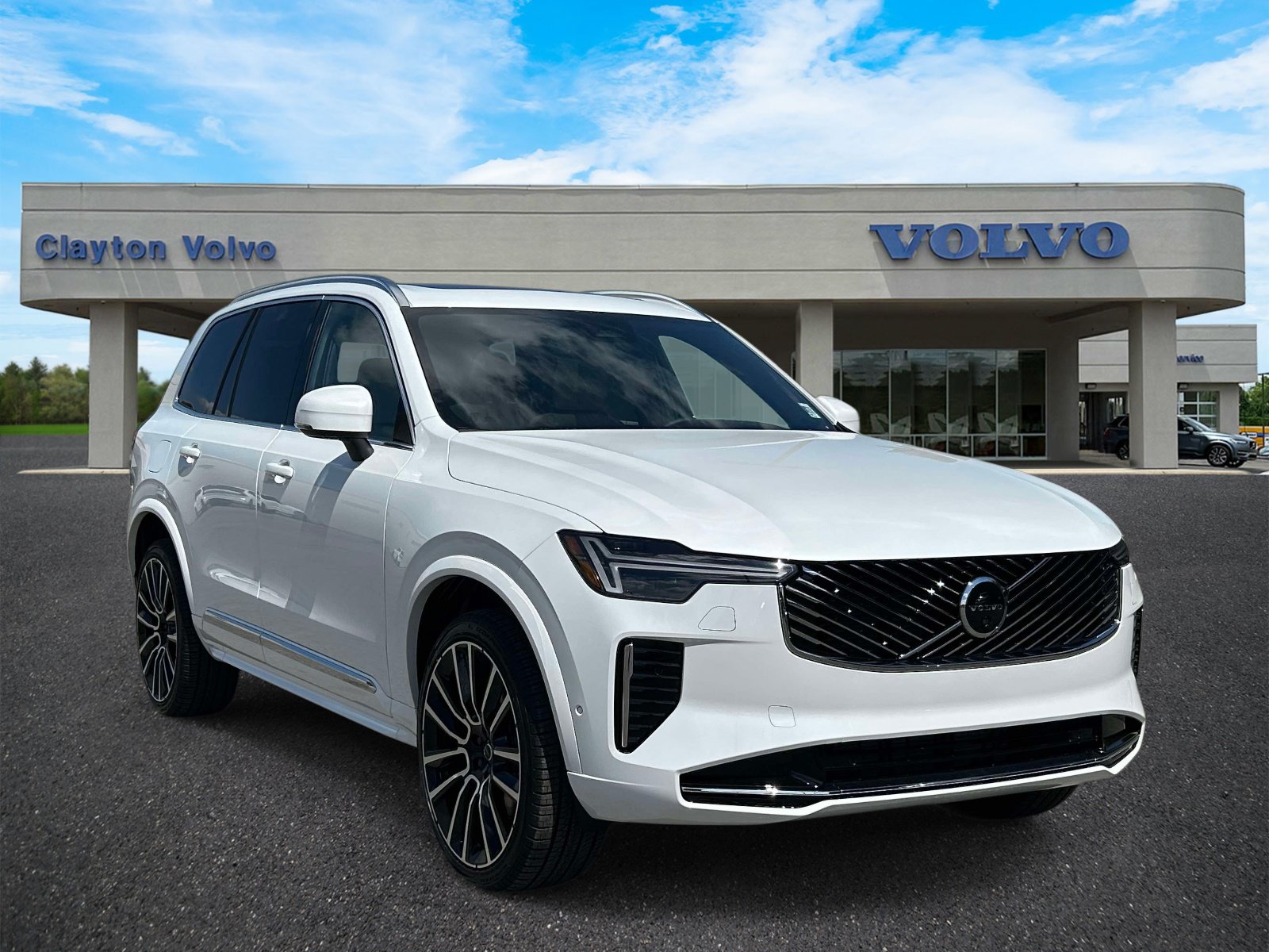 New 2026 Volvo XC90 B6 Plus w/ Protection Package Premier AWD/4WD image 1