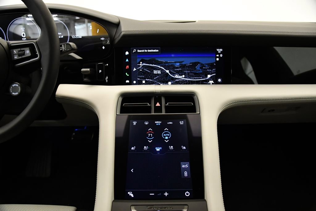 Used 2025 Porsche Taycan image 28