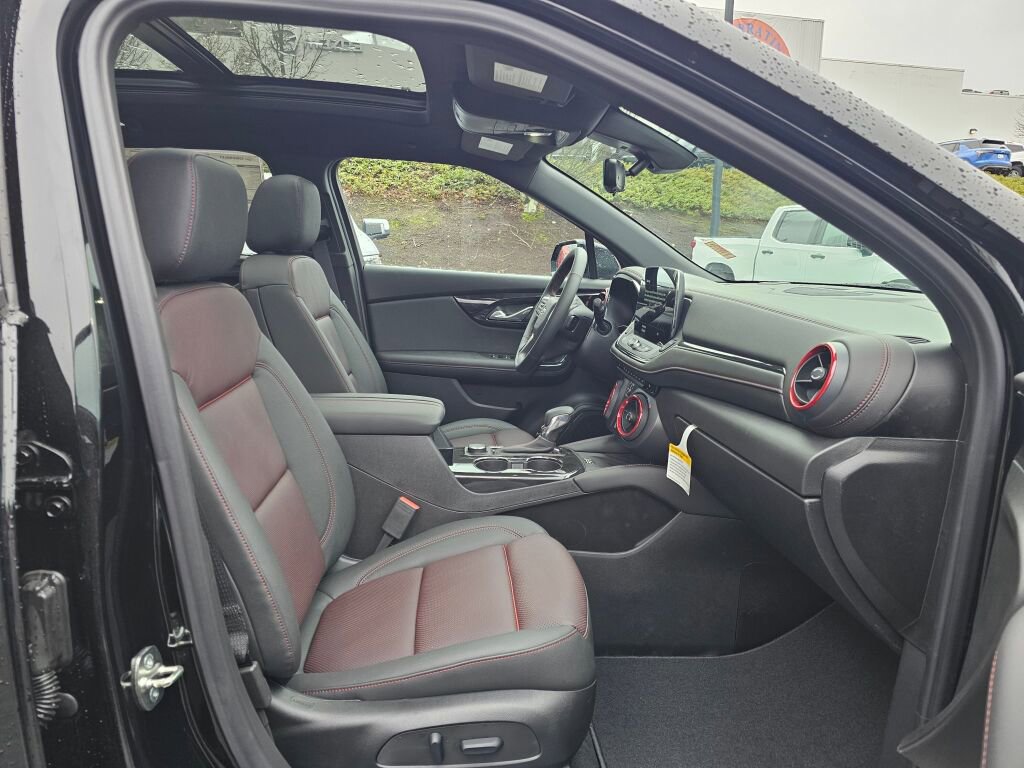 New 2026 Chevrolet Blazer RS w/ Driver Confidence II Package image 32