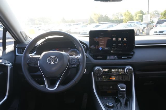 Used 2024 Toyota RAV4 Limited w/ Advanced Technology Package AWD/4WD image 20
