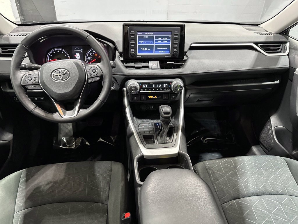 Used 2021 Toyota RAV4 XLE w/ Convenience Package AWD/4WD image 8
