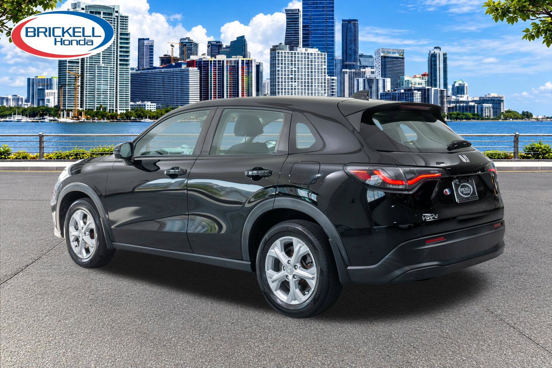 Certified 2024 Honda HR-V LX image 4