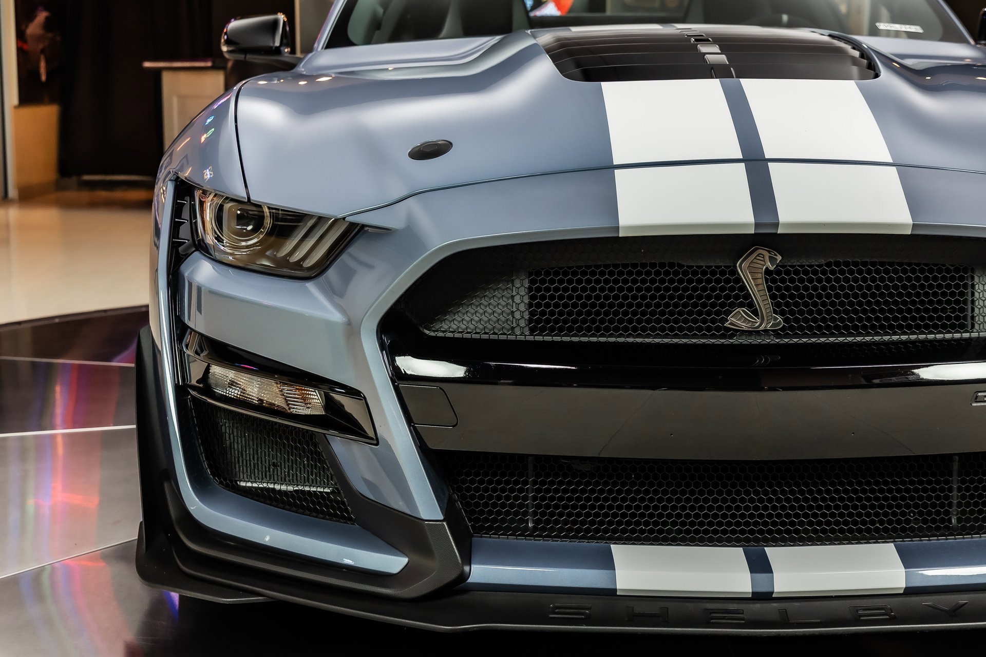 Used 2022 Ford Mustang Shelby GT500 w/ Carbon Fiber Track Pack RWD image 20