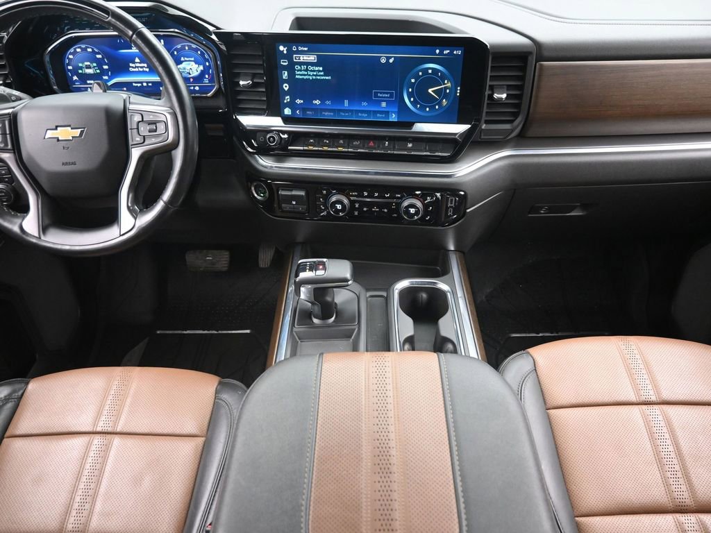Used 2023 Chevrolet Silverado 1500 High Country image 12