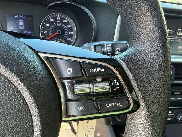 Used 2020 Kia Optima LX FWD image 9