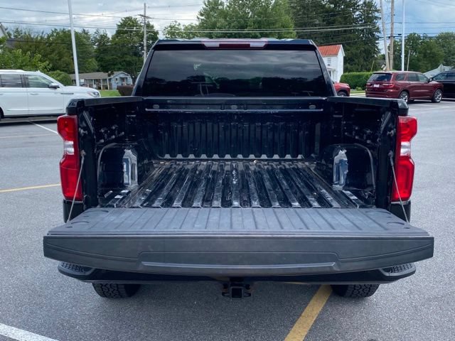 Used 2022 Chevrolet Silverado 1500 Custom Trail Boss AWD/4WD image 9