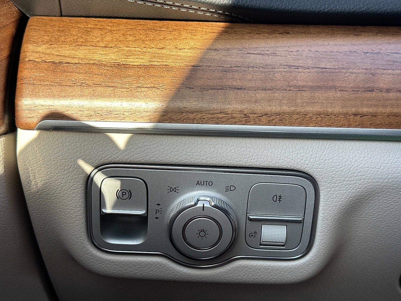 Certified 2023 Mercedes-Benz GLS 580 4MATIC image 27