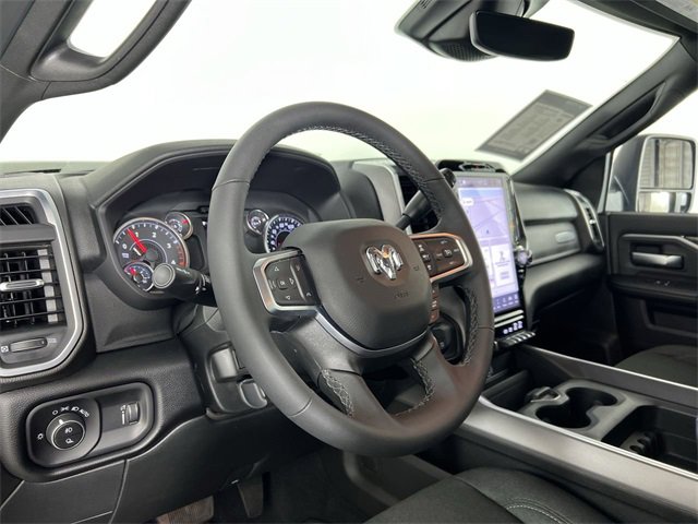 Used 2025 RAM 3500 Big Horn image 35