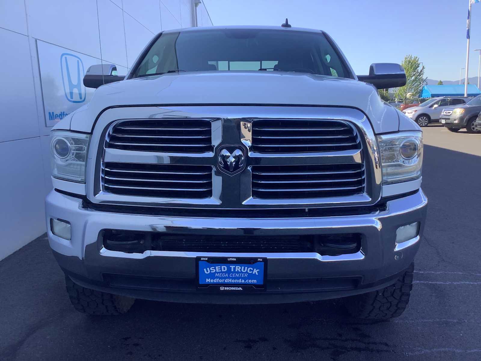 Used 2017 RAM 2500 Laramie w/ Convenience Group AWD/4WD image 9