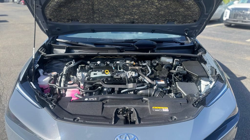 Used 2025 Toyota Prius Limited AWD/4WD image 11