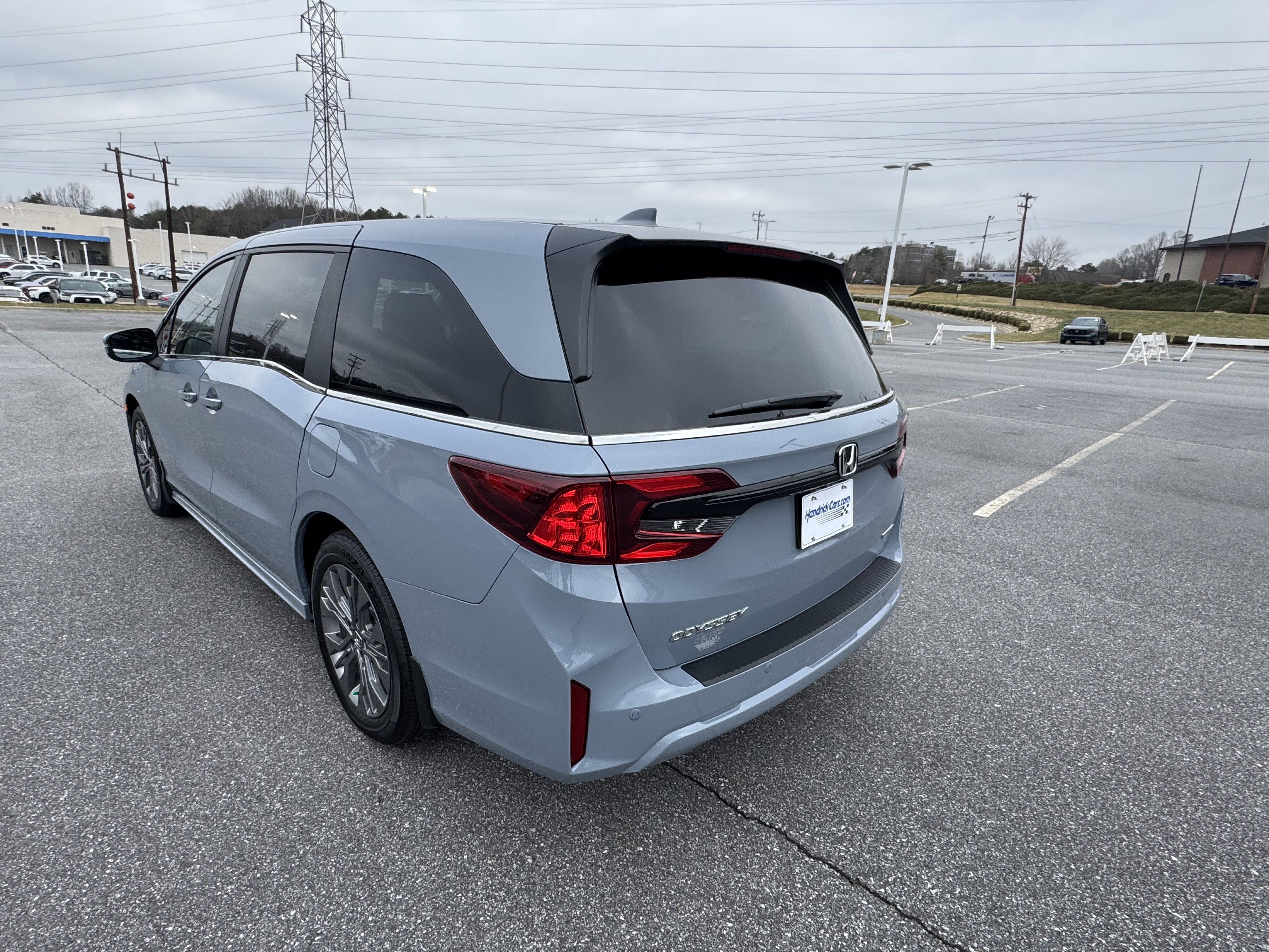 New 2026 Honda Odyssey Touring image 8