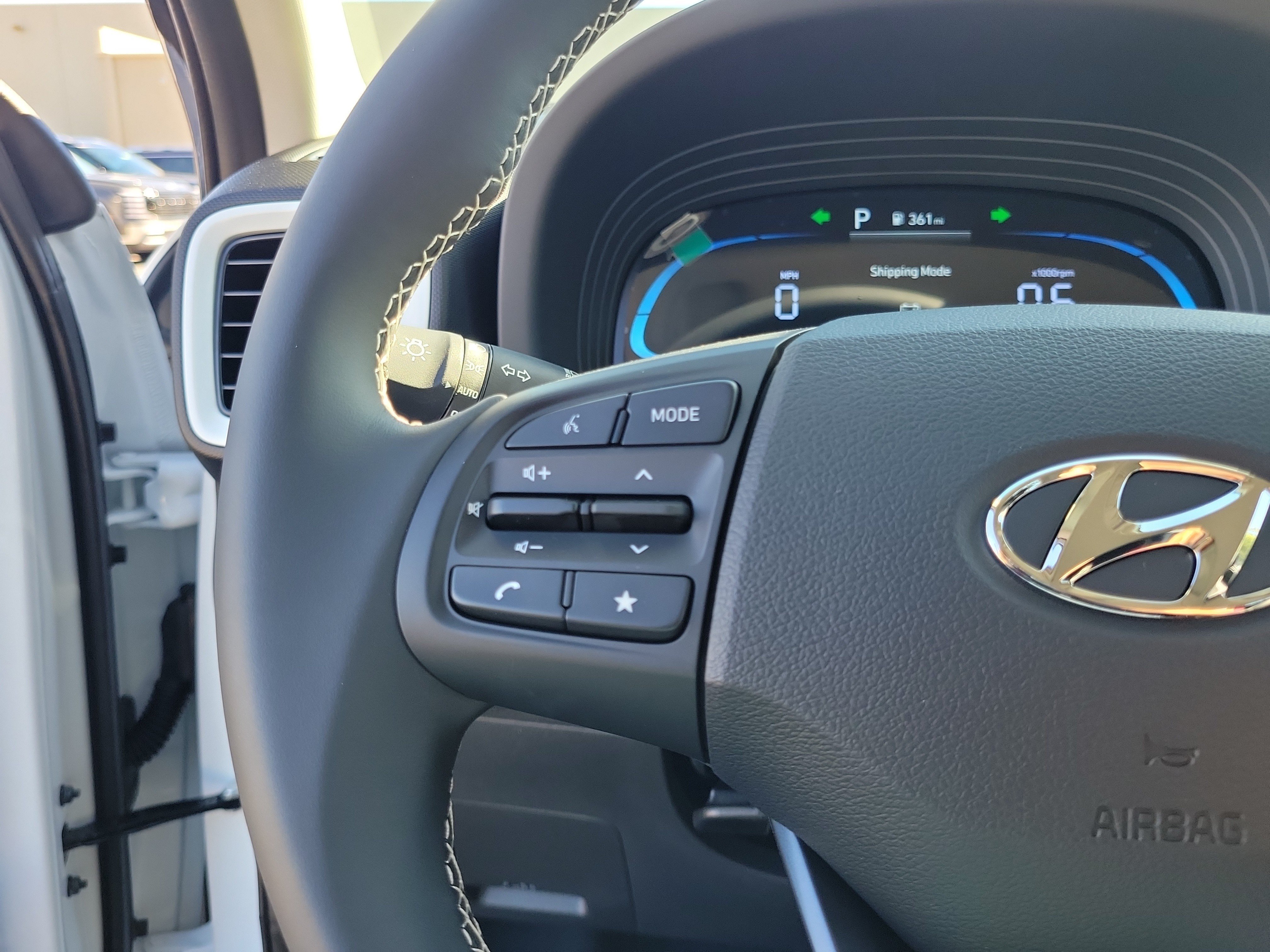New 2026 Hyundai Venue SEL FWD image 22