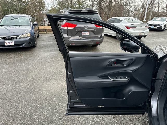 Certified 2023 Toyota Crown XLE image 27