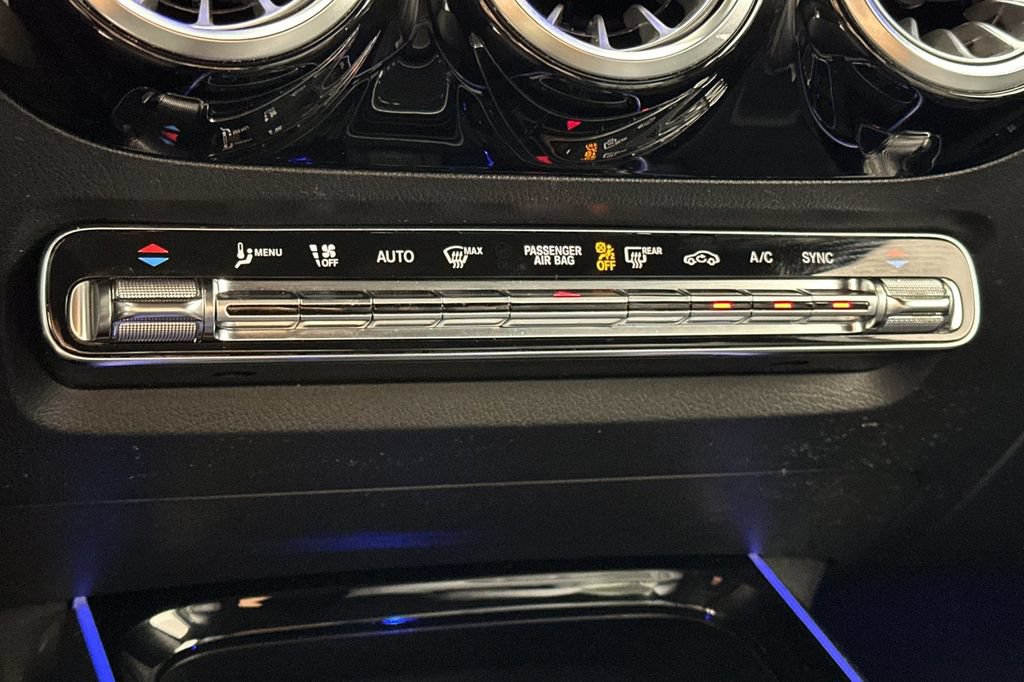 Used 2021 Mercedes-Benz GLA 250 image 25