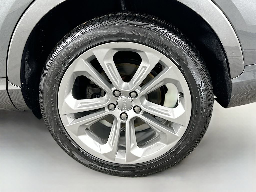 Used 2018 Audi Q3 2.0T Premium Plus w/ Premium Plus Package image 31