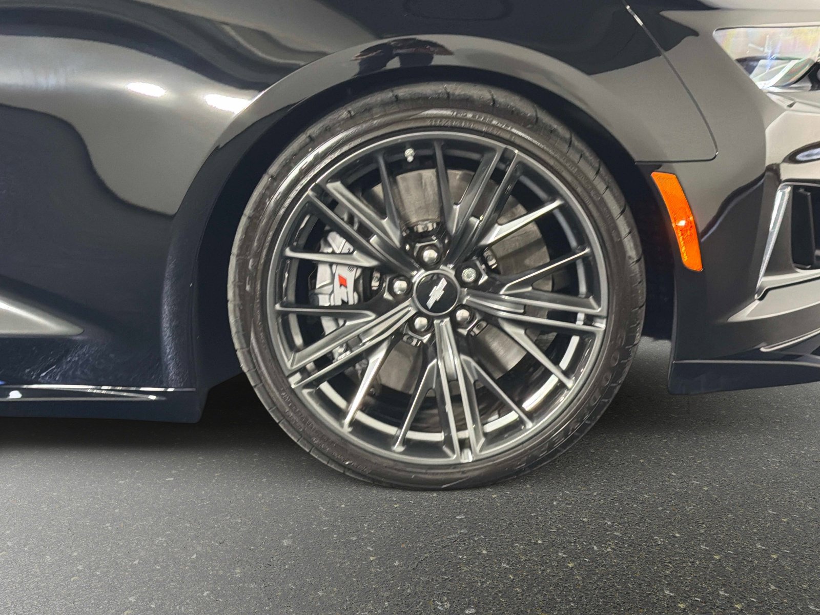 Used 2018 Chevrolet Camaro ZL1 w/ LPO, ZL1 Protection Package RWD image 20