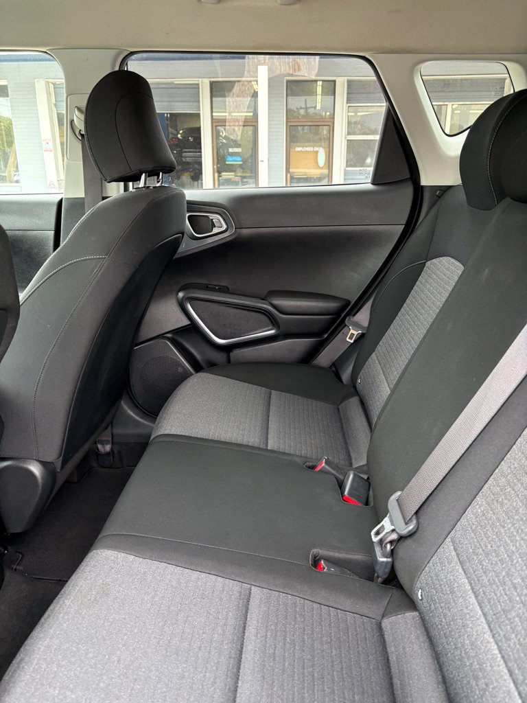 Used 2021 Kia Soul S FWD image 13