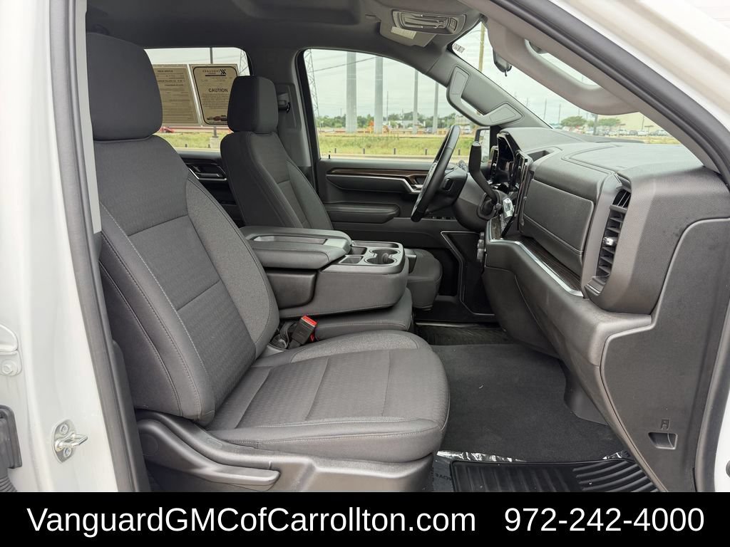 Used 2025 Chevrolet Silverado 1500 LT AWD/4WD image 36