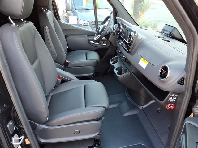 New 2026 Mercedes-Benz Sprinter 2500 image 18