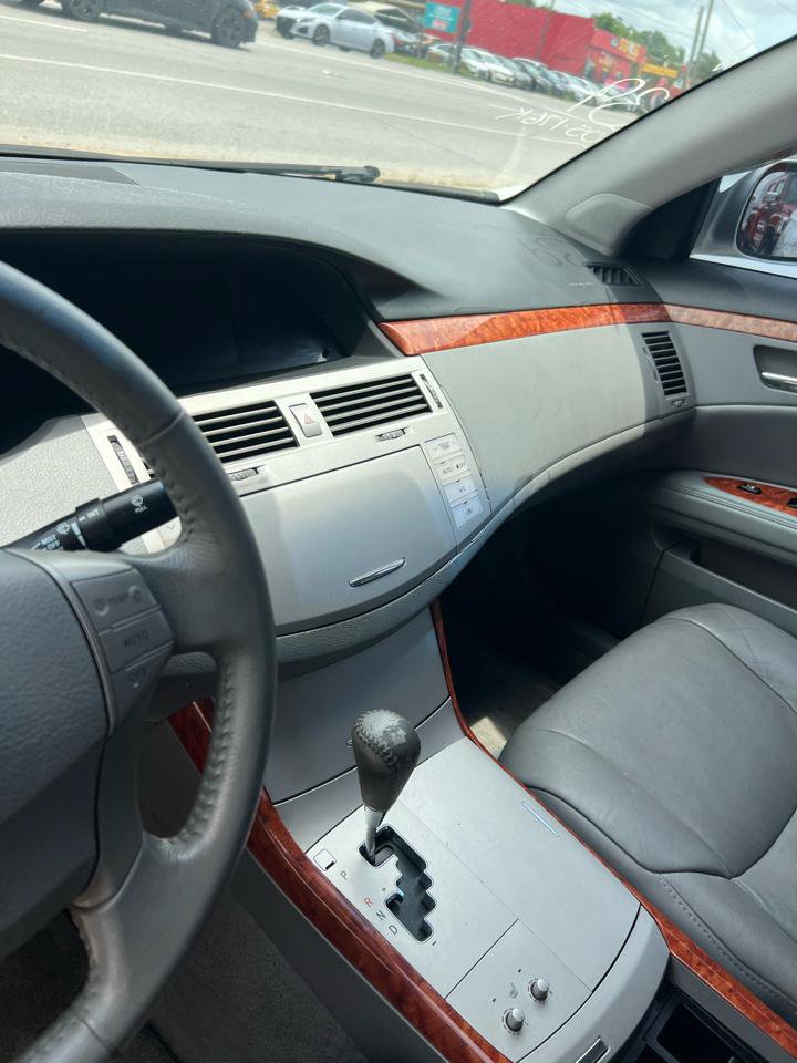 Used 2005 Toyota Avalon XL FWD image 11