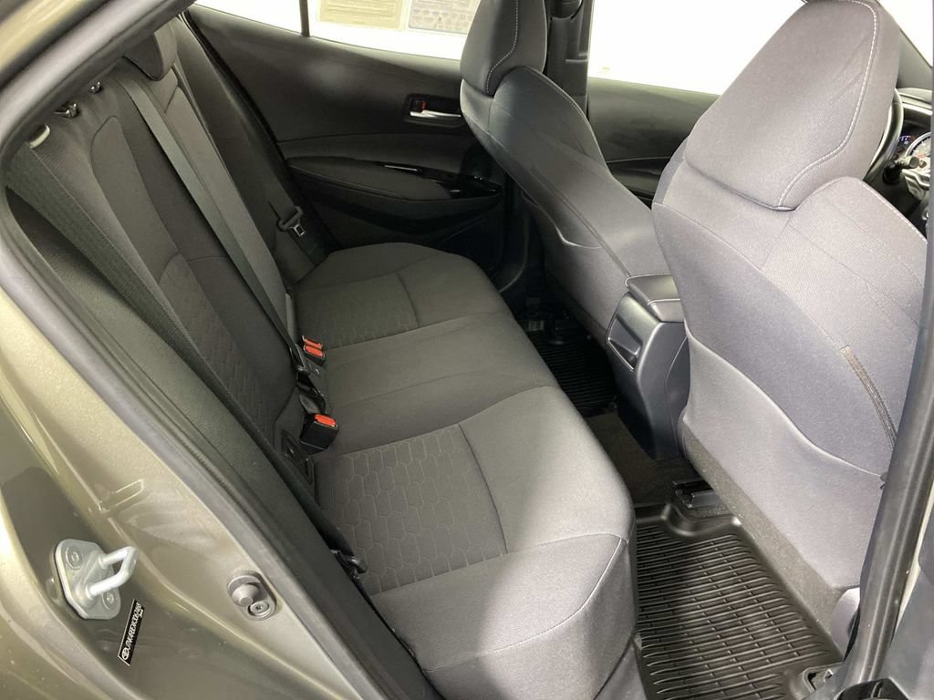 Used 2019 Toyota Corolla SE FWD image 12