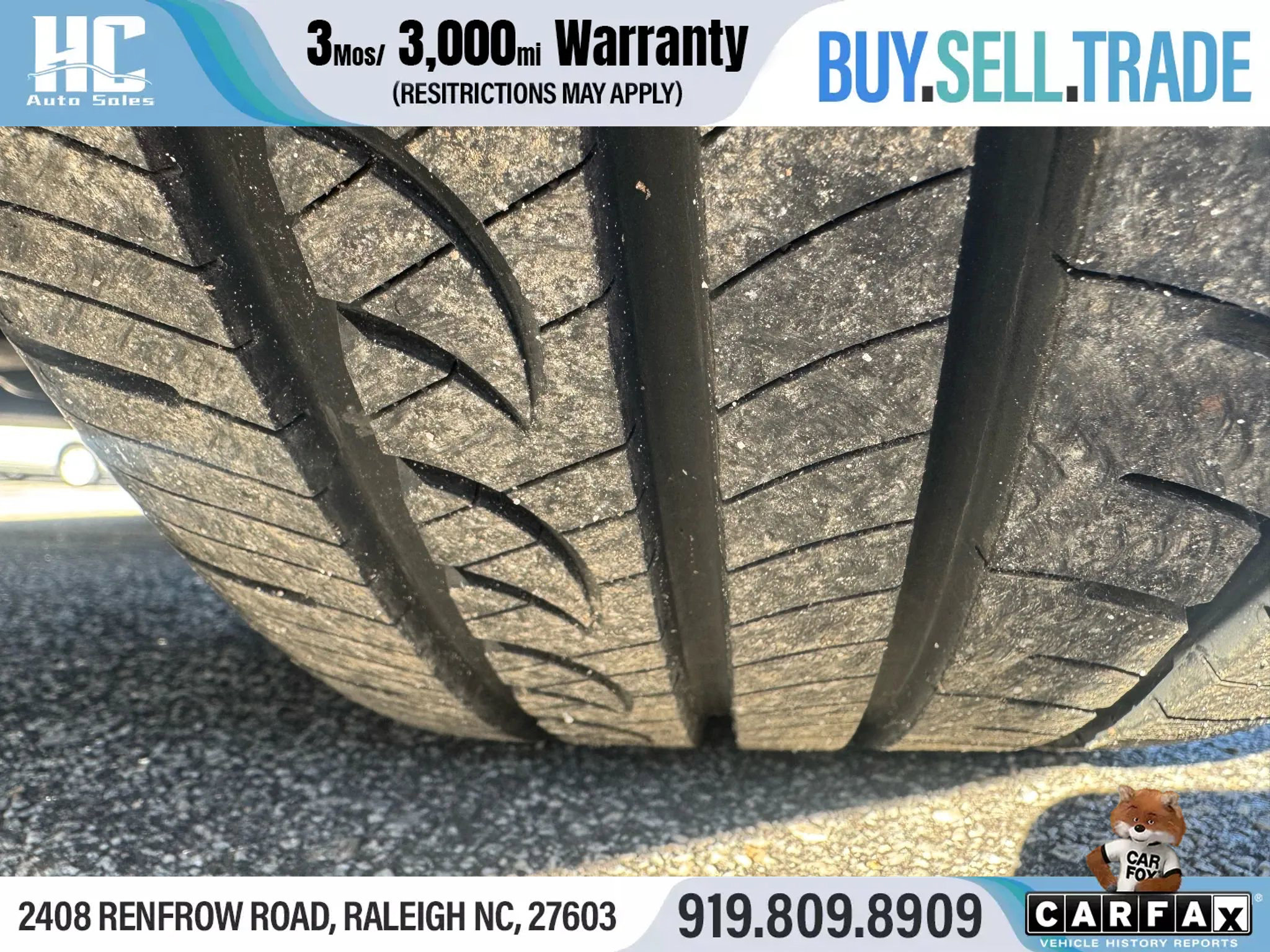 Used 2016 Hyundai Veloster w/ Option Group 02 image 10