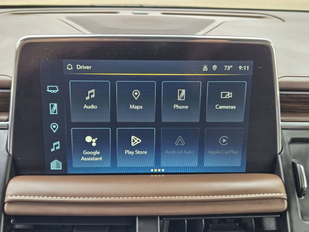 Used 2024 Chevrolet Suburban High Country w/ Advanced Technology Package image 14