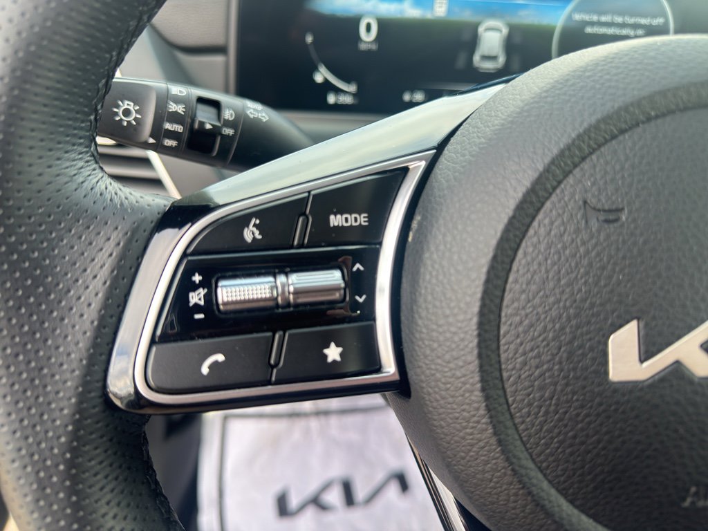 Used 2024 Kia Seltos SX AWD/4WD image 18