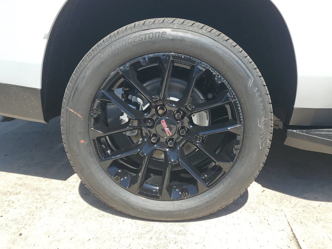 New 2026 GMC Yukon XL Denali RWD image 6