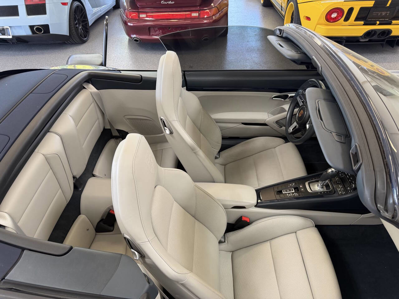 Used 2019 Porsche 911 Turbo S image 54