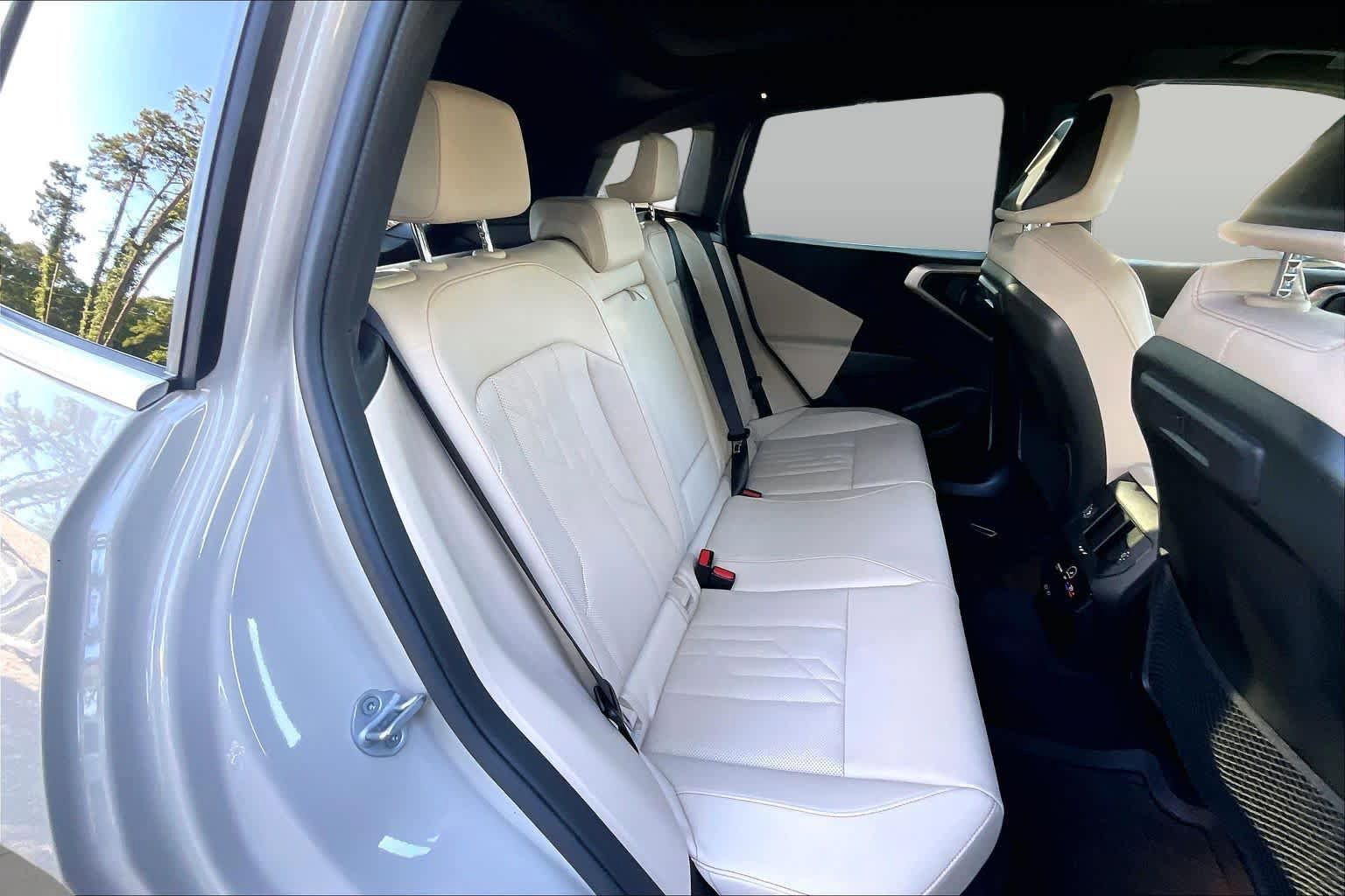 Certified 2025 BMW X3 xDrive30i w/ Premium Package AWD/4WD image 20