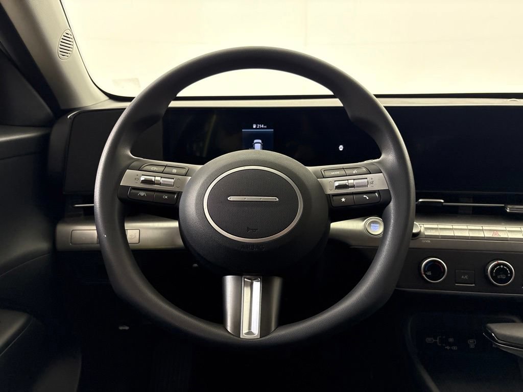 Used 2025 Hyundai Kona SE FWD image 20