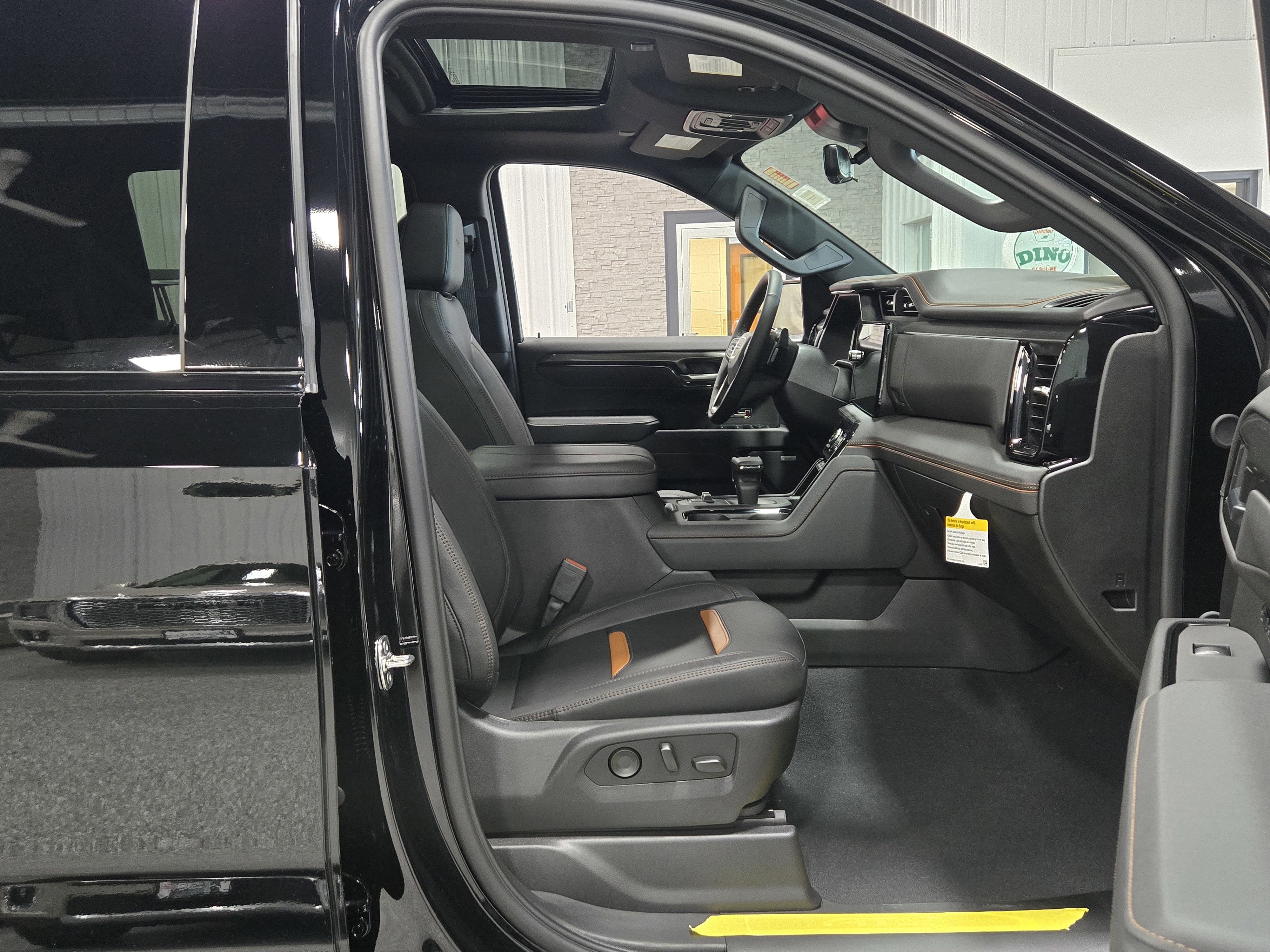 New 2026 GMC Sierra 1500 AT4 w/ AT4 Premium Package image 11