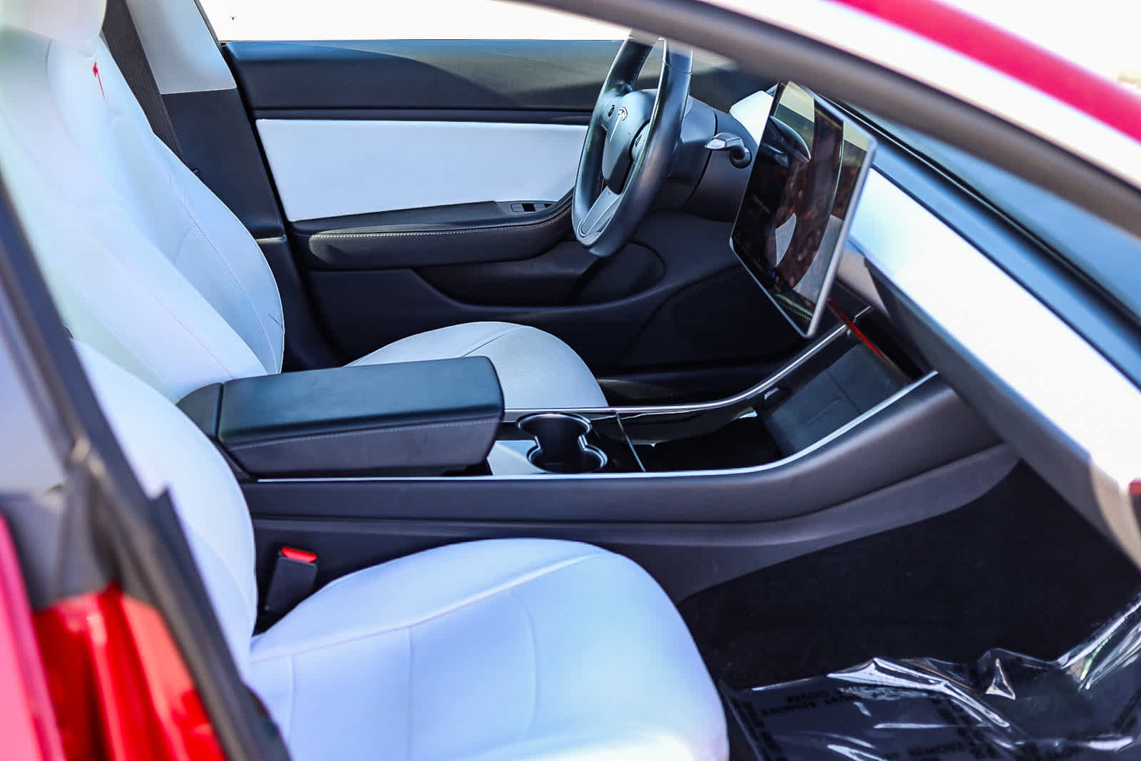 Used 2018 Tesla Model 3 AWD/4WD image 16