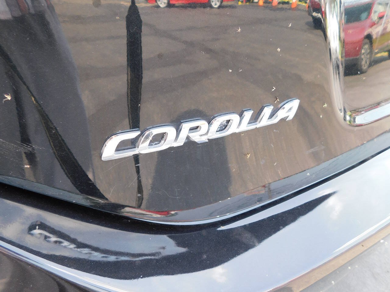 Used 2018 Toyota Corolla LE FWD image 8