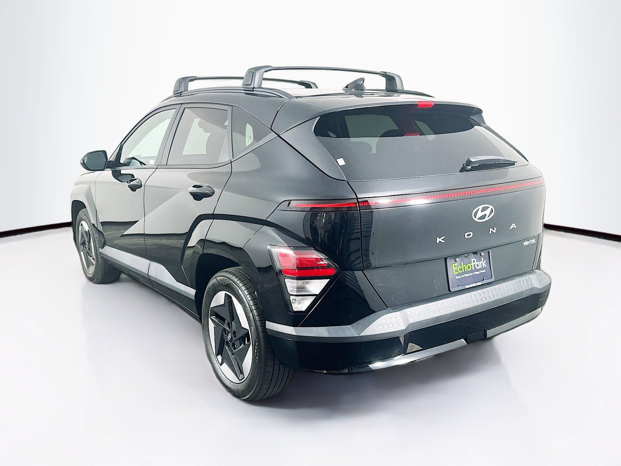 Used 2024 Hyundai Kona SEL FWD image 5