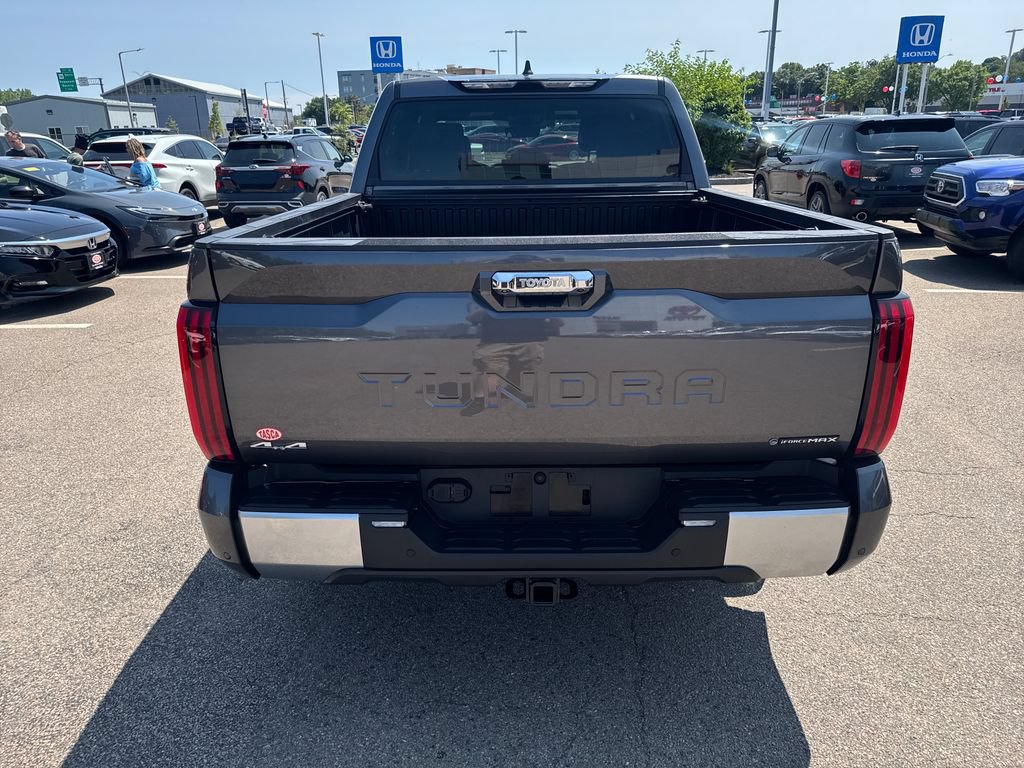 Used 2025 Toyota Tundra Limited AWD/4WD image 6
