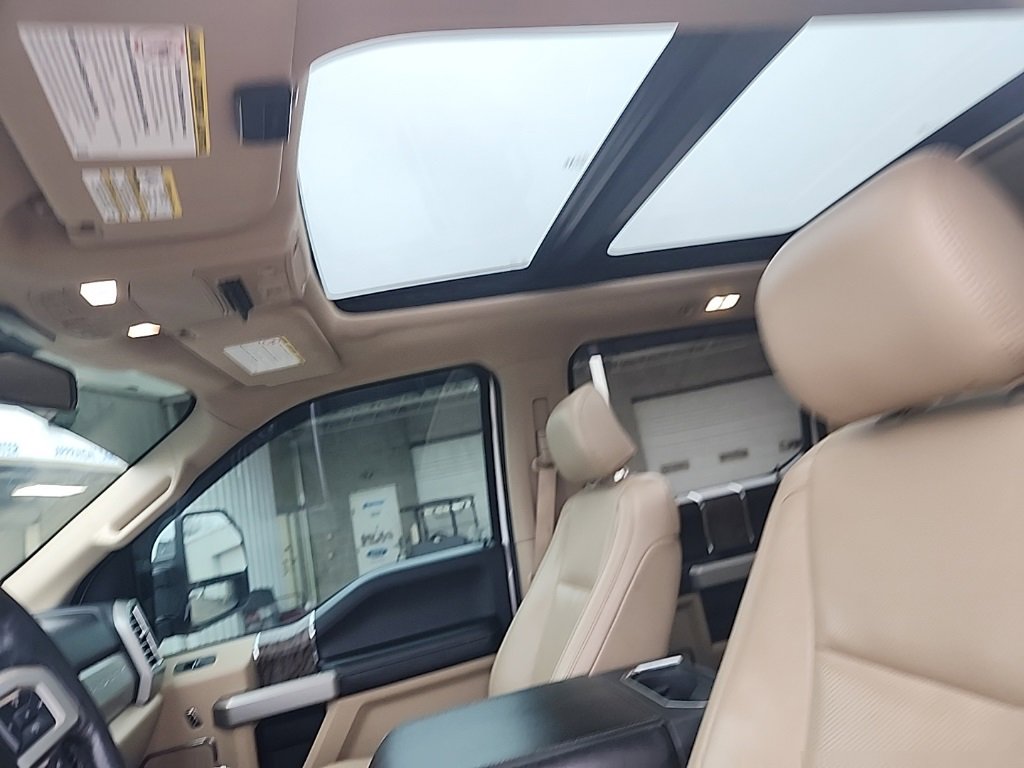 Used 2017 Ford F250 Lariat w/ Lariat Ultimate Package image 6