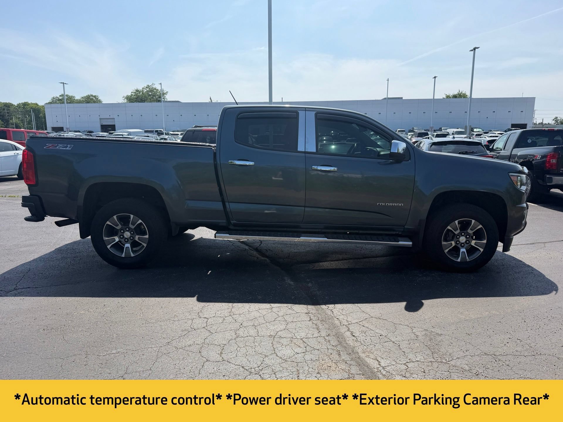 Used 2015 Chevrolet Colorado Z71 w/ LPO, Gearon Divider Package AWD/4WD image 6