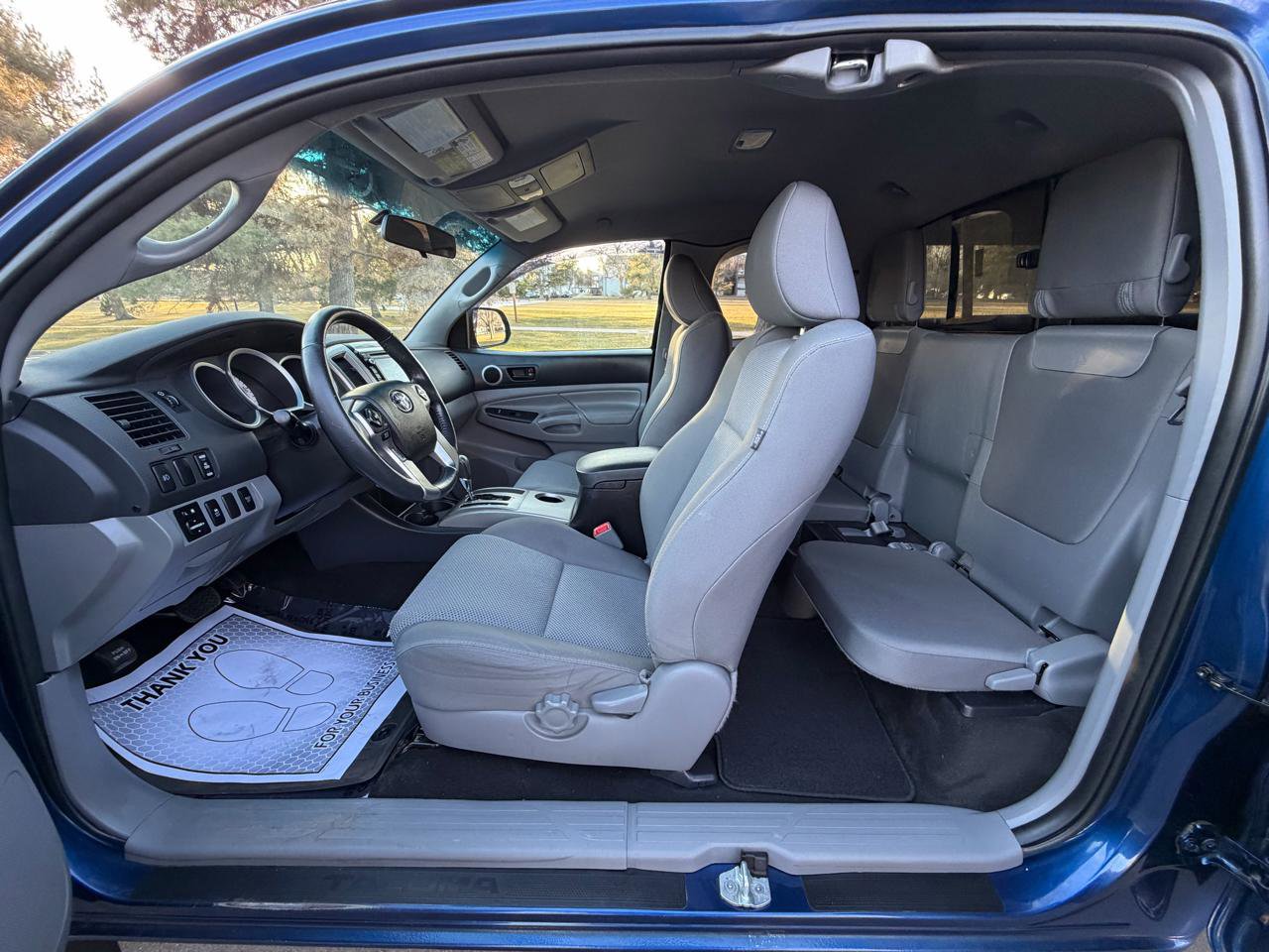 Used 2015 Toyota Tacoma 4x4 Access Cab V6 w/ TRD Sport Package image 14