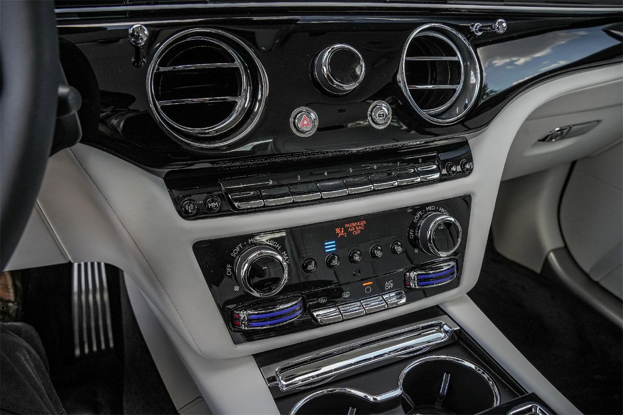 New 2025 Rolls-Royce Ghost image 28