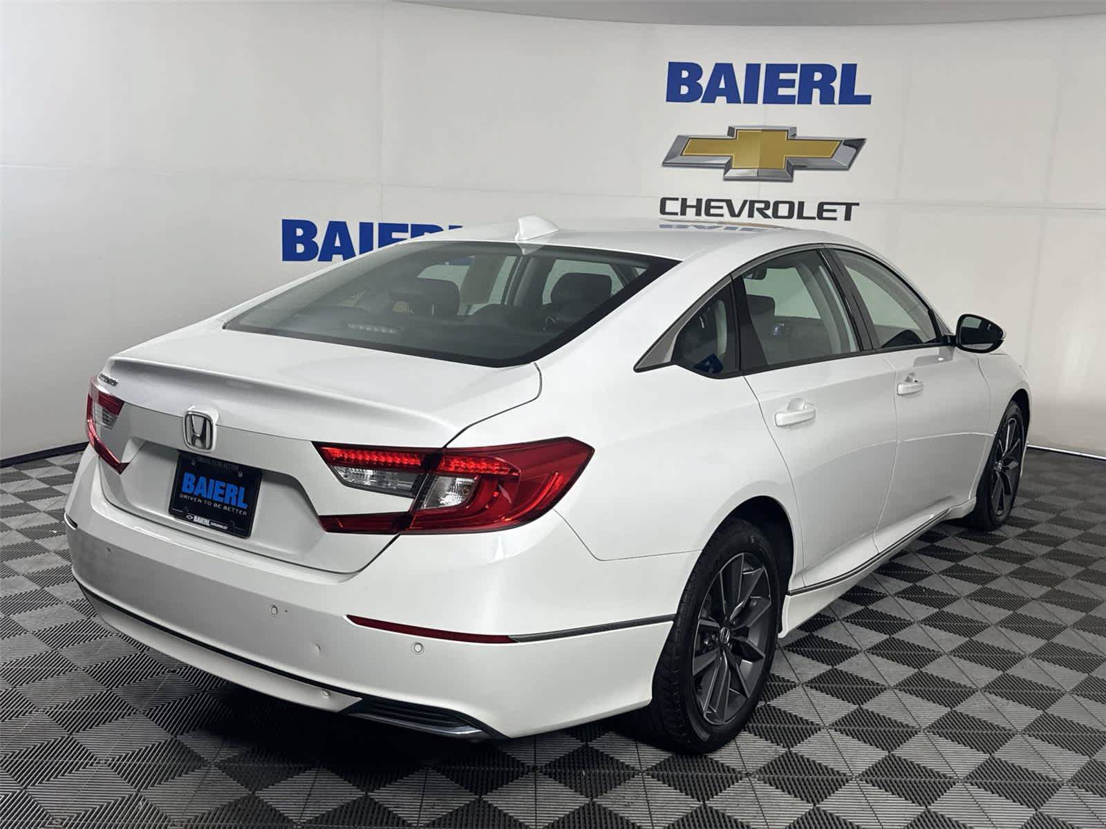 Used 2021 Honda Accord EX-L image 5