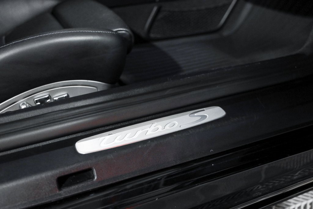 Used 2018 Porsche 911 Turbo S image 21