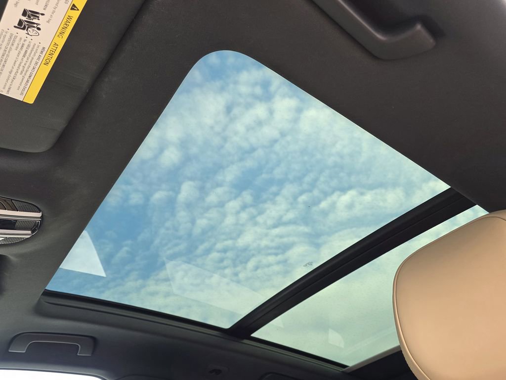 Used 2022 Porsche Cayenne image 22