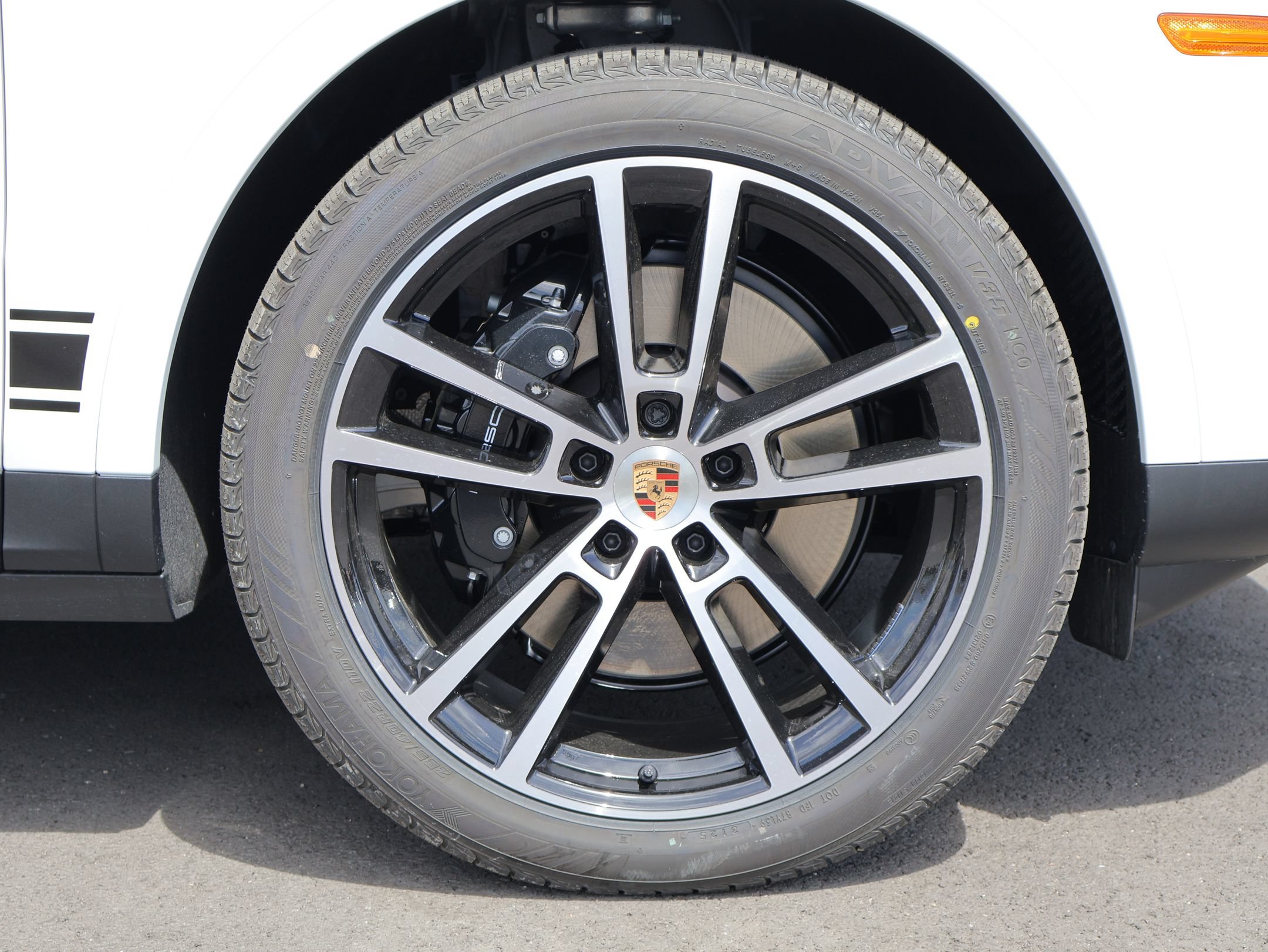 New 2026 Porsche Cayenne AWD/4WD image 29