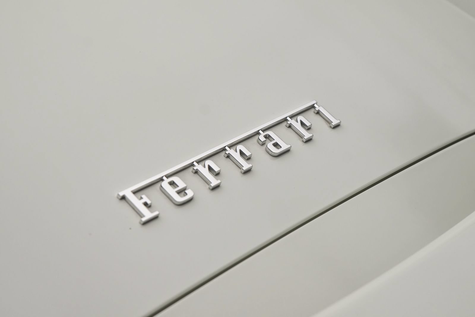 Used 2018 Ferrari 488 Spider RWD image 46