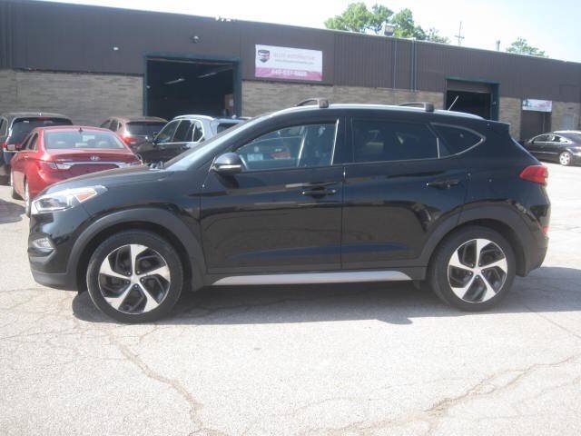 Used 2017 Hyundai Tucson Sport w/ Cargo Package AWD/4WD image 8