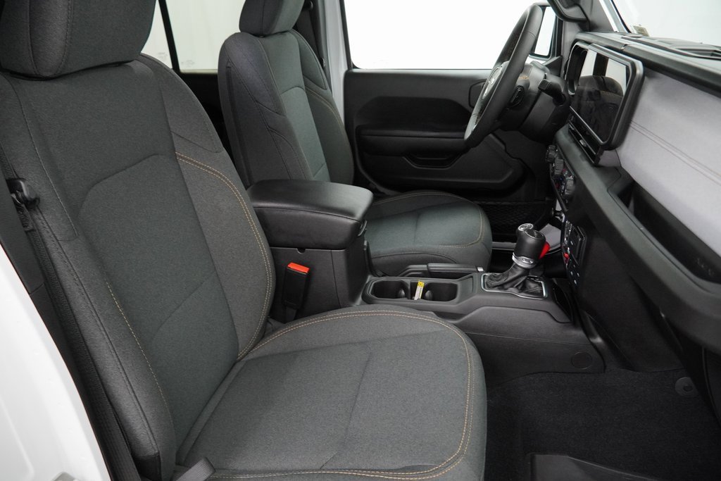 Certified 2024 Jeep Gladiator Sport image 44